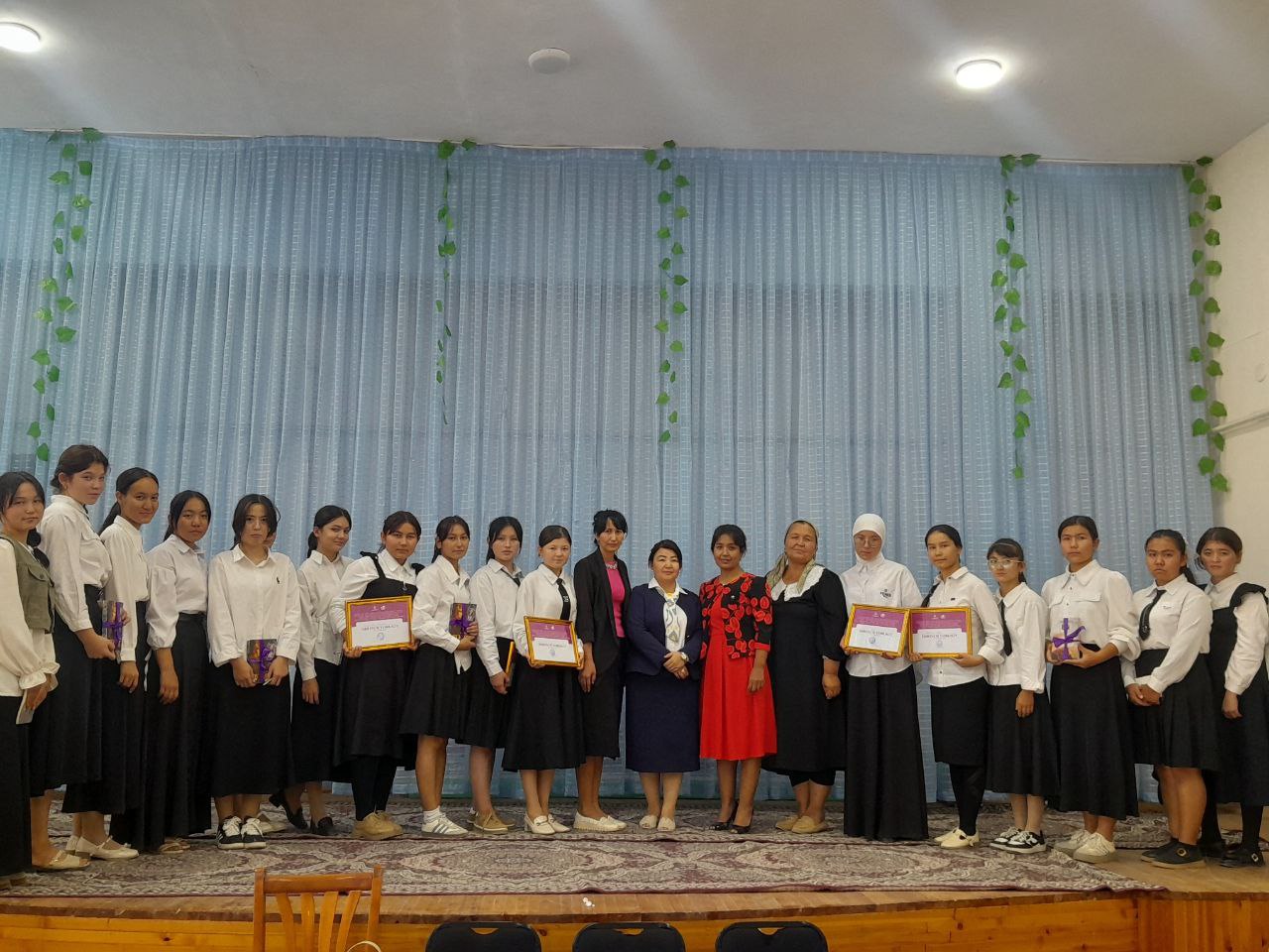 "QIZLAR OVOZI" koordinatorlari saylovi